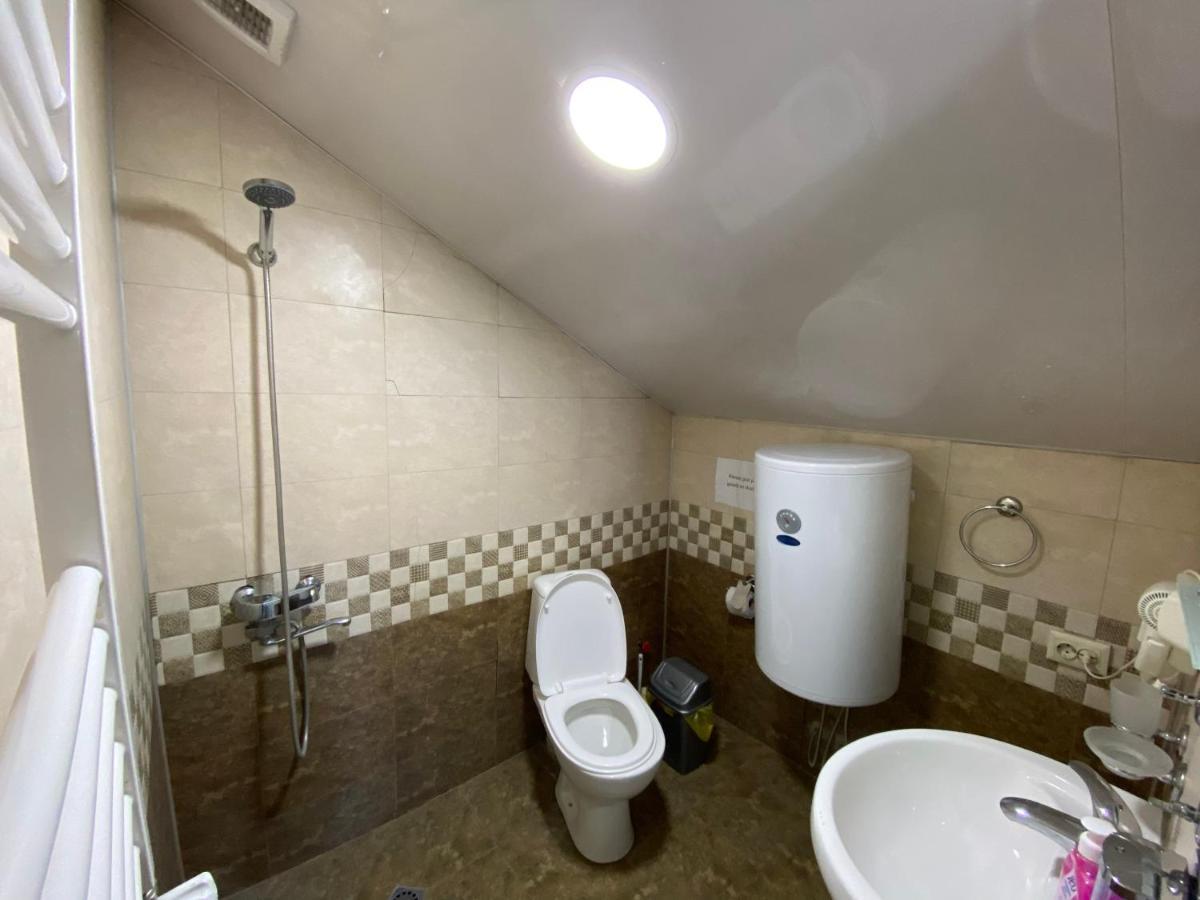 Manana Japaridze'S Guesthouse Mestia Eksteriør bilde