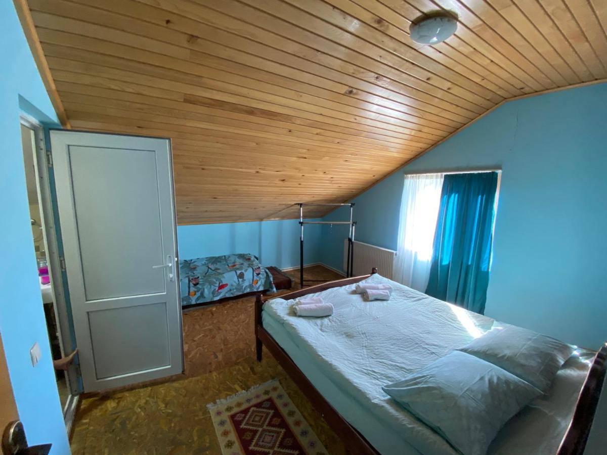 Manana Japaridze'S Guesthouse Mestia Eksteriør bilde