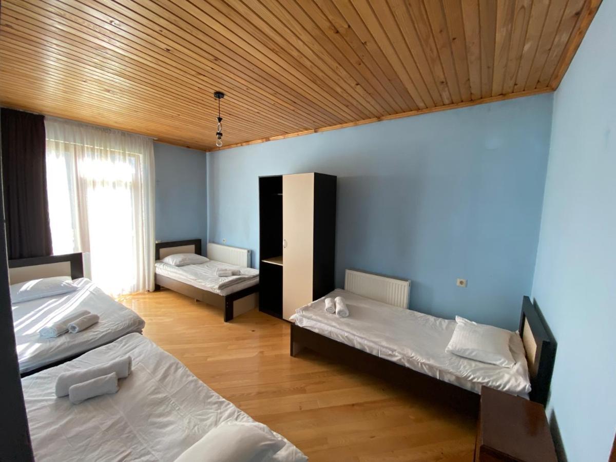 Manana Japaridze'S Guesthouse Mestia Eksteriør bilde