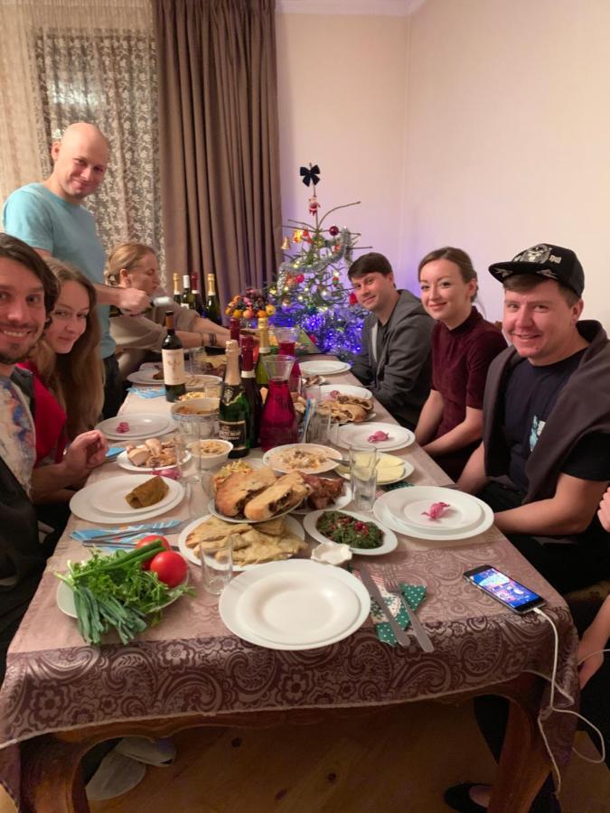 Manana Japaridze'S Guesthouse Mestia Eksteriør bilde